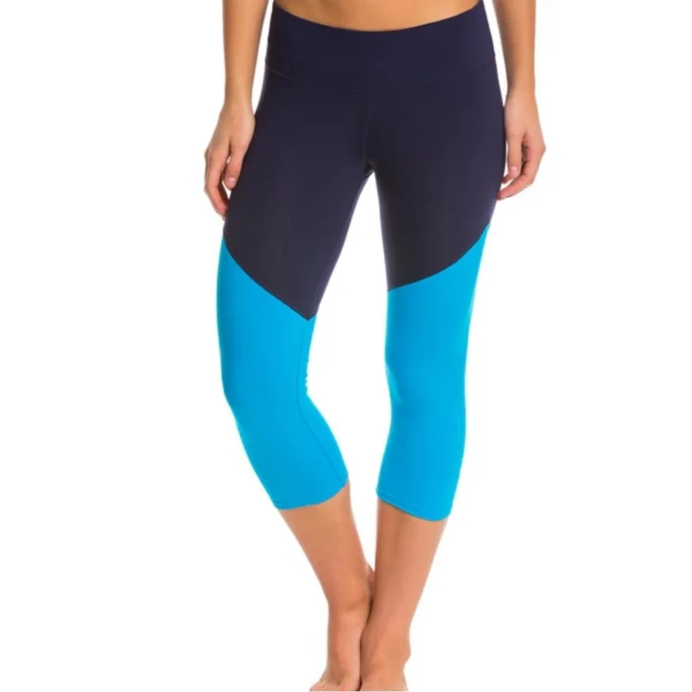 Alo Yoga Electra Colorblock Capri Leggings Navy Blue Teal Crop Size Medium